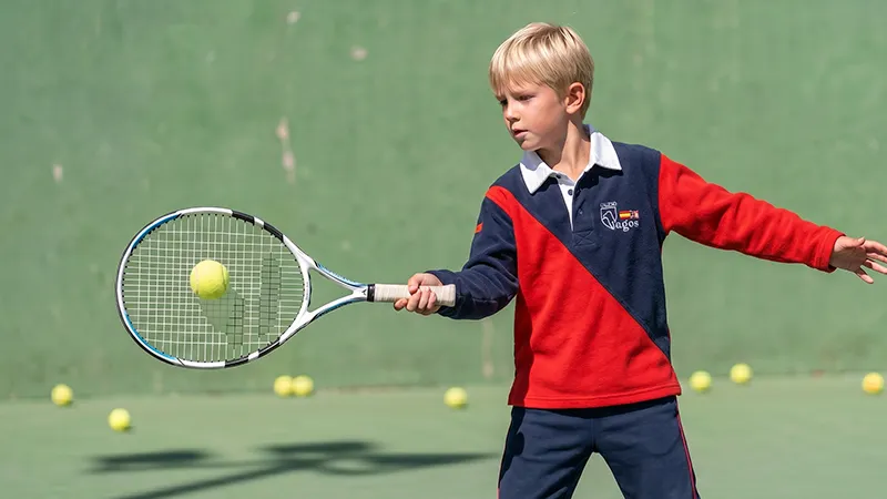 Tenis